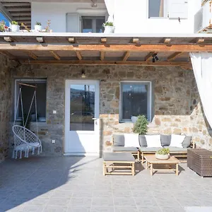 Mykonos Dot Ano Mera